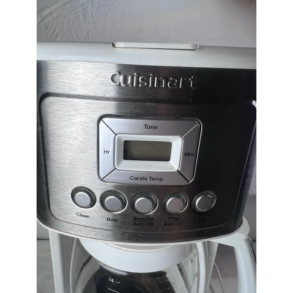 Cuisinart 14 Cup Programmable Coffee Maker White Stainless DCC3200W Glass Carafe